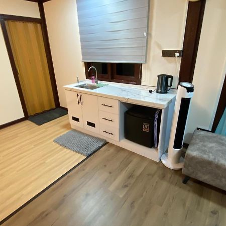 Tts Staycation Chalet Kampung Penarik Exteriör bild