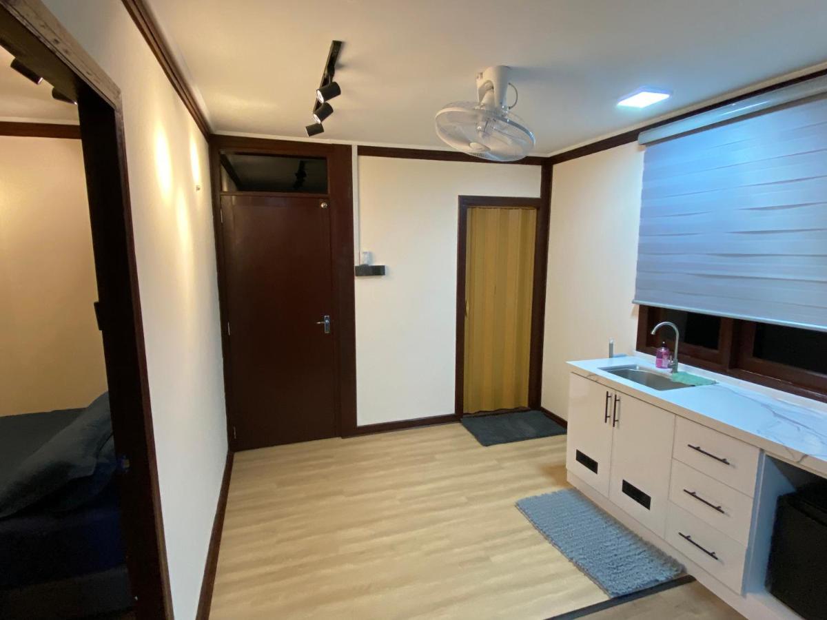 Tts Staycation Chalet Kampung Penarik Exteriör bild